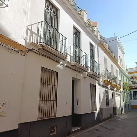 Apartamento Atico 1 Terraza Y Sol En El Centro De !! Sevilla